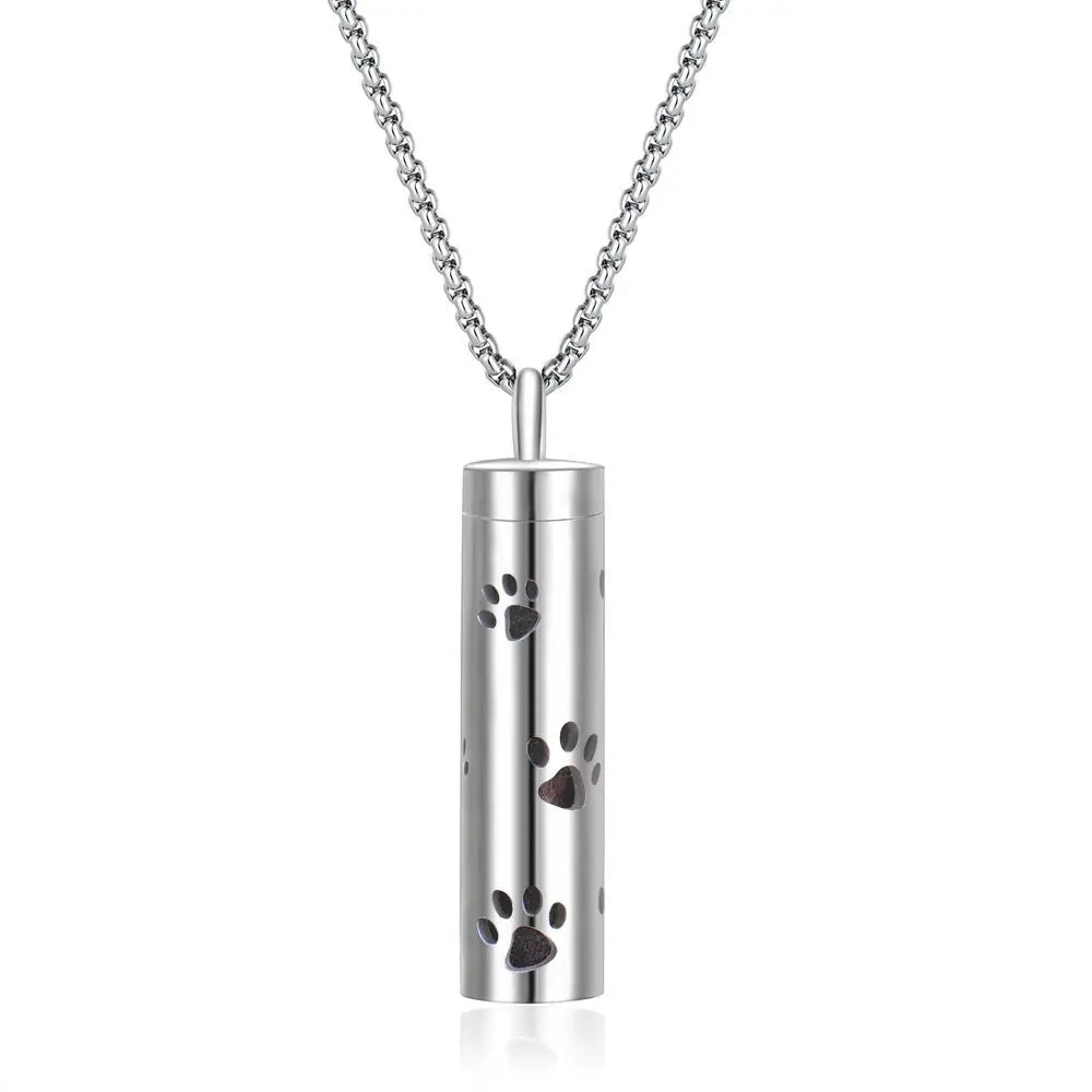 New Aromatherapy Diffuser Necklace LOVE Pattern Stainless Steel Essential Oil Diffuser Lockets Neutral Pendant Trendy Jewelry