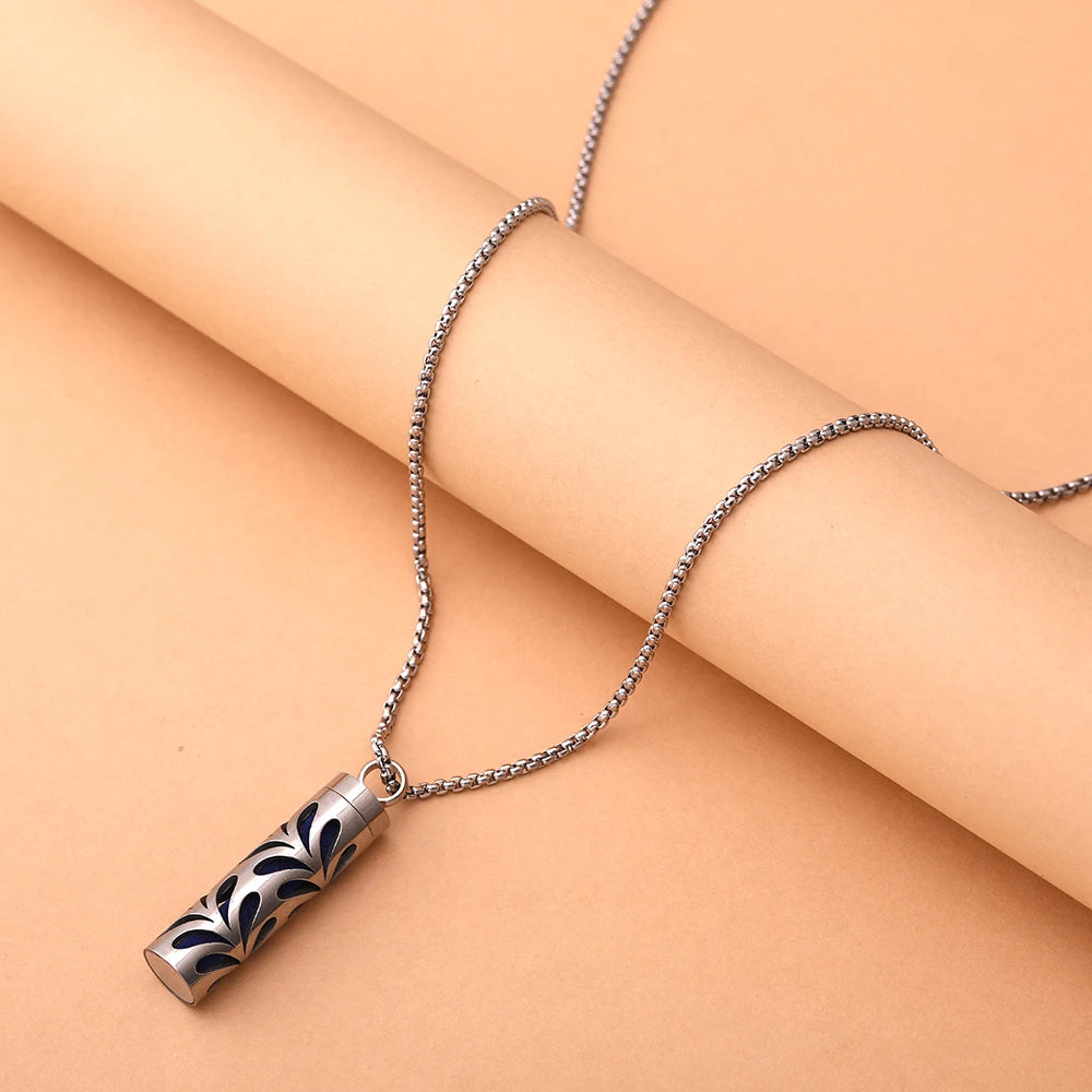 New Aromatherapy Diffuser Necklace LOVE Pattern Stainless Steel  Essential Oil Diffuser Lockets Neutral Pendant Trendy Jewelry